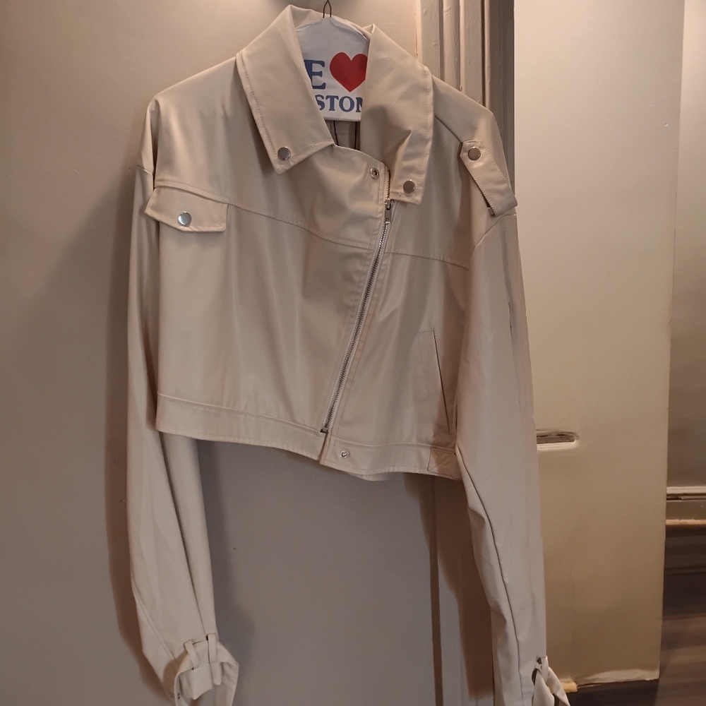 PrettyLittleThing Beige Cropped Bomber Jacket